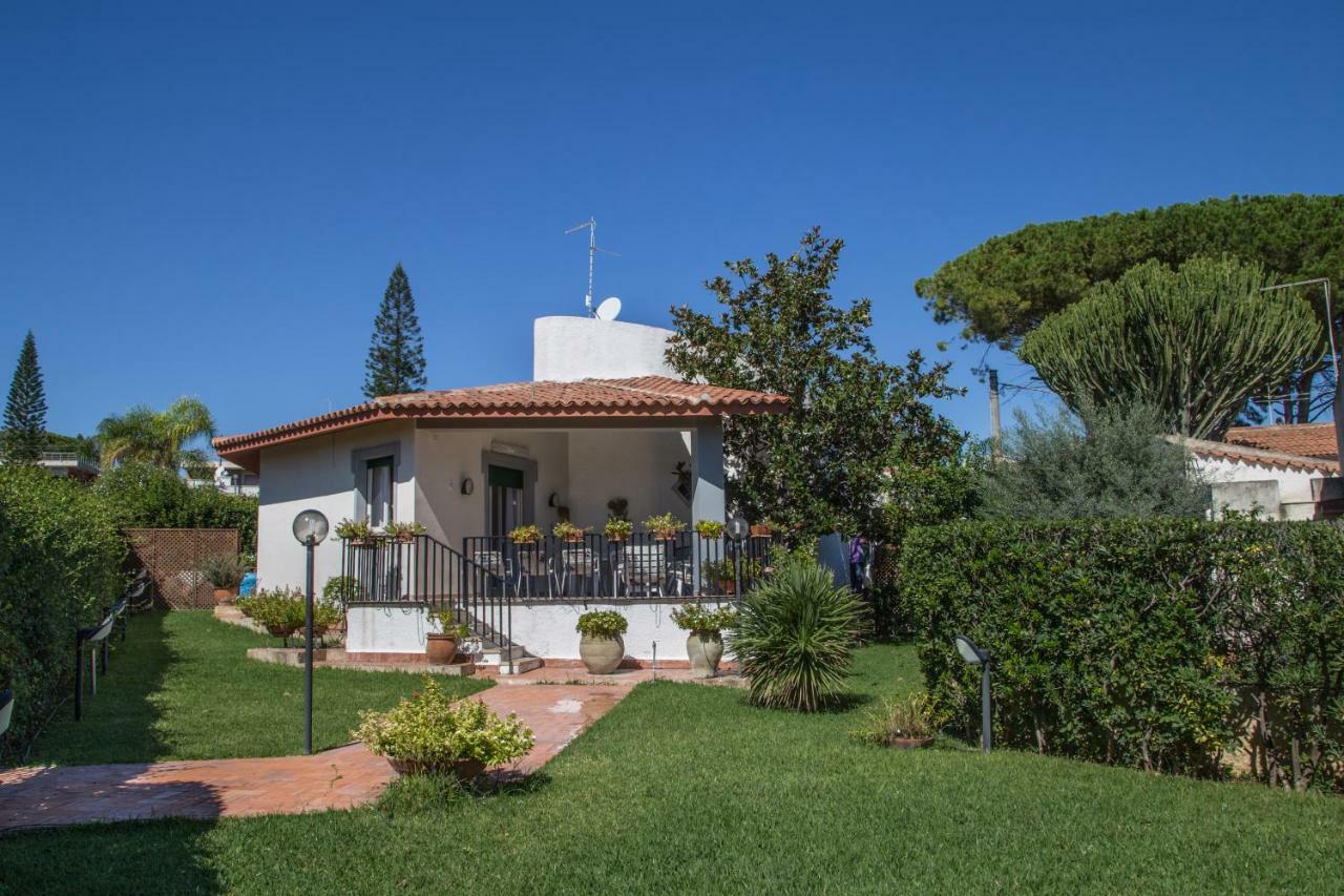 Villa Iaia Fontane Bianche Extérieur photo